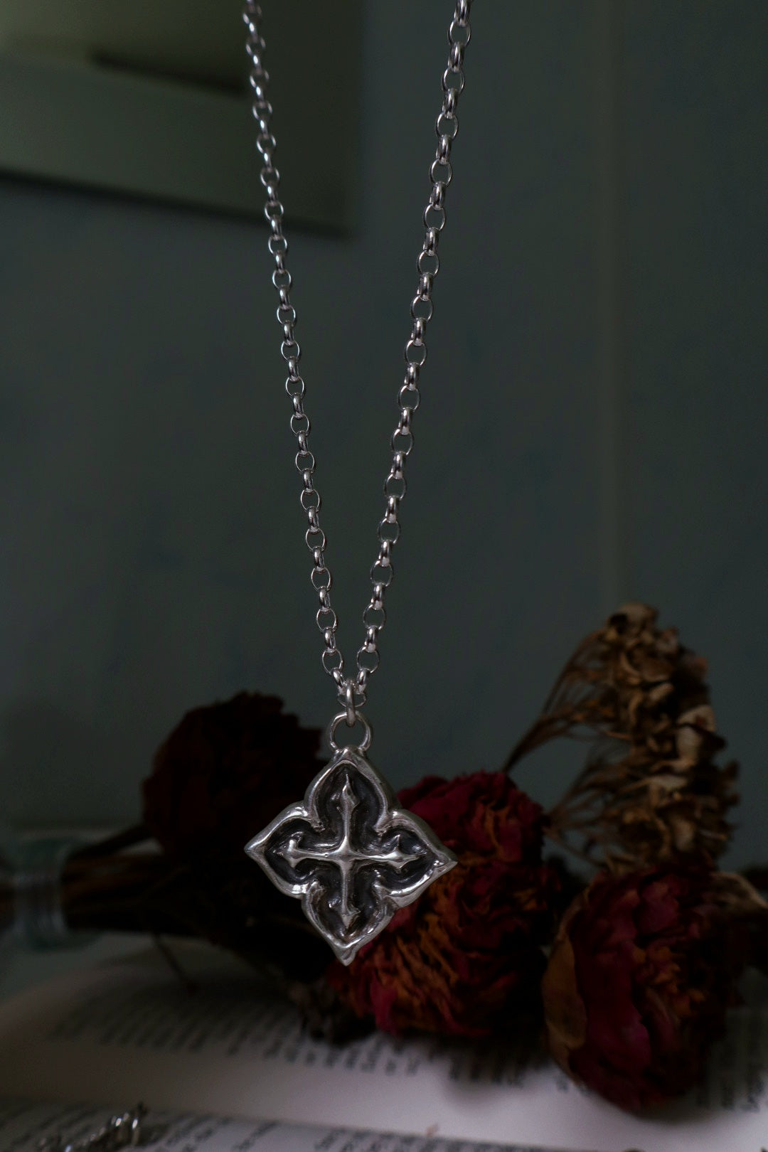 Quatrefoil Pendant