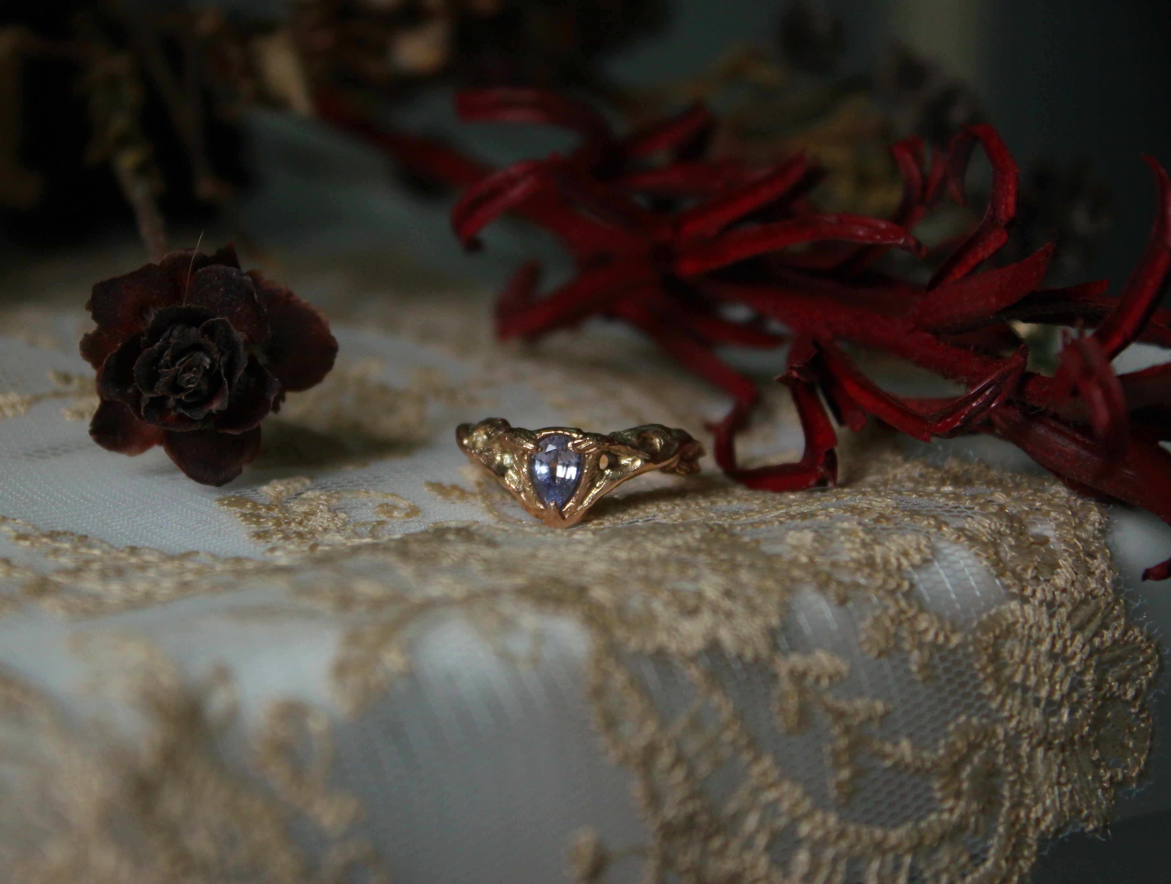 Dryad Fairy Crown Ring // 9ct Rose Gold & Lilac Sapphire