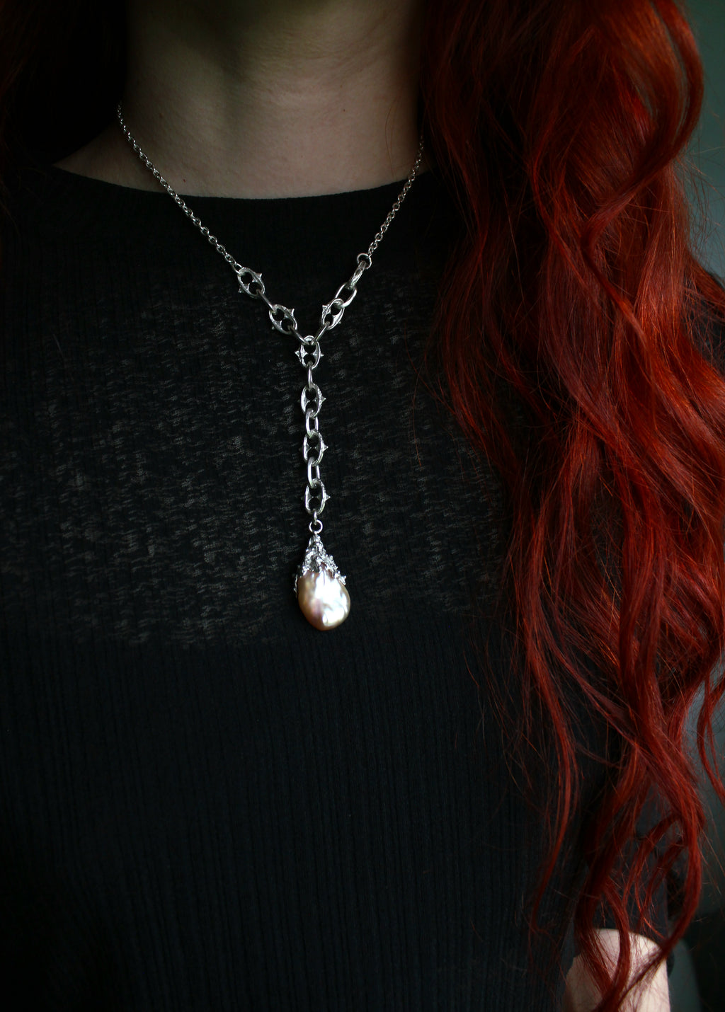 Wraith Drop Chain Pearl Pendant