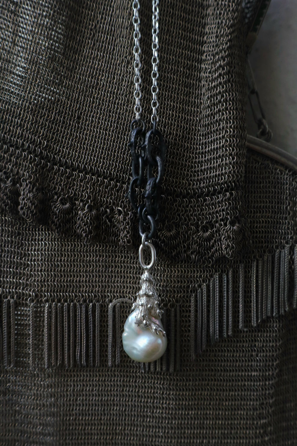 Baroque Pearl Wraith Chain