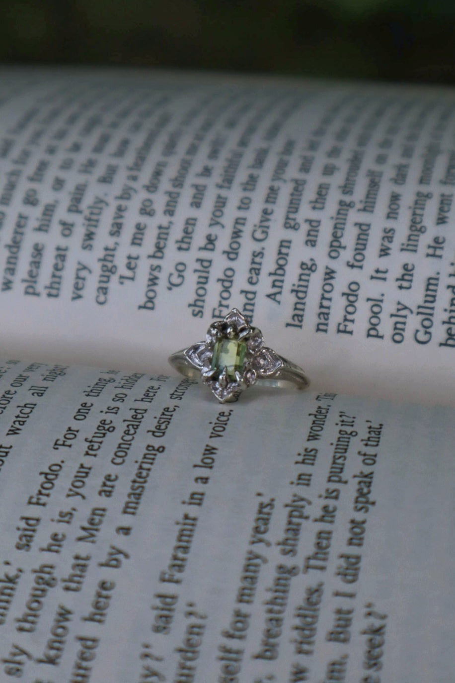 Galadrien Ring - Sterling Silver & Sapphire