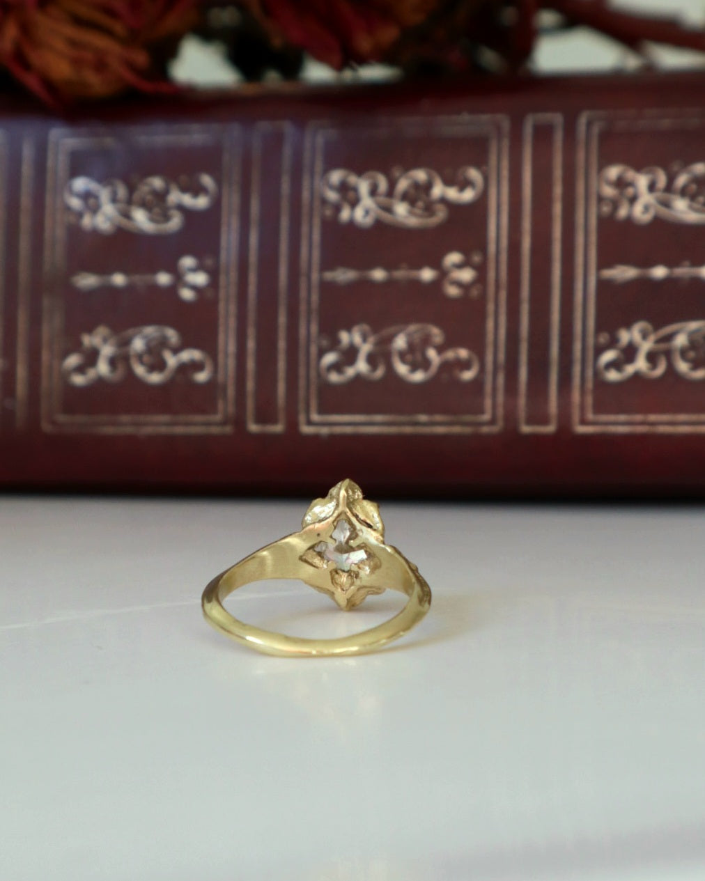 Galadrien Ring - 14ct Yellow Gold & Lab-grown Diamond