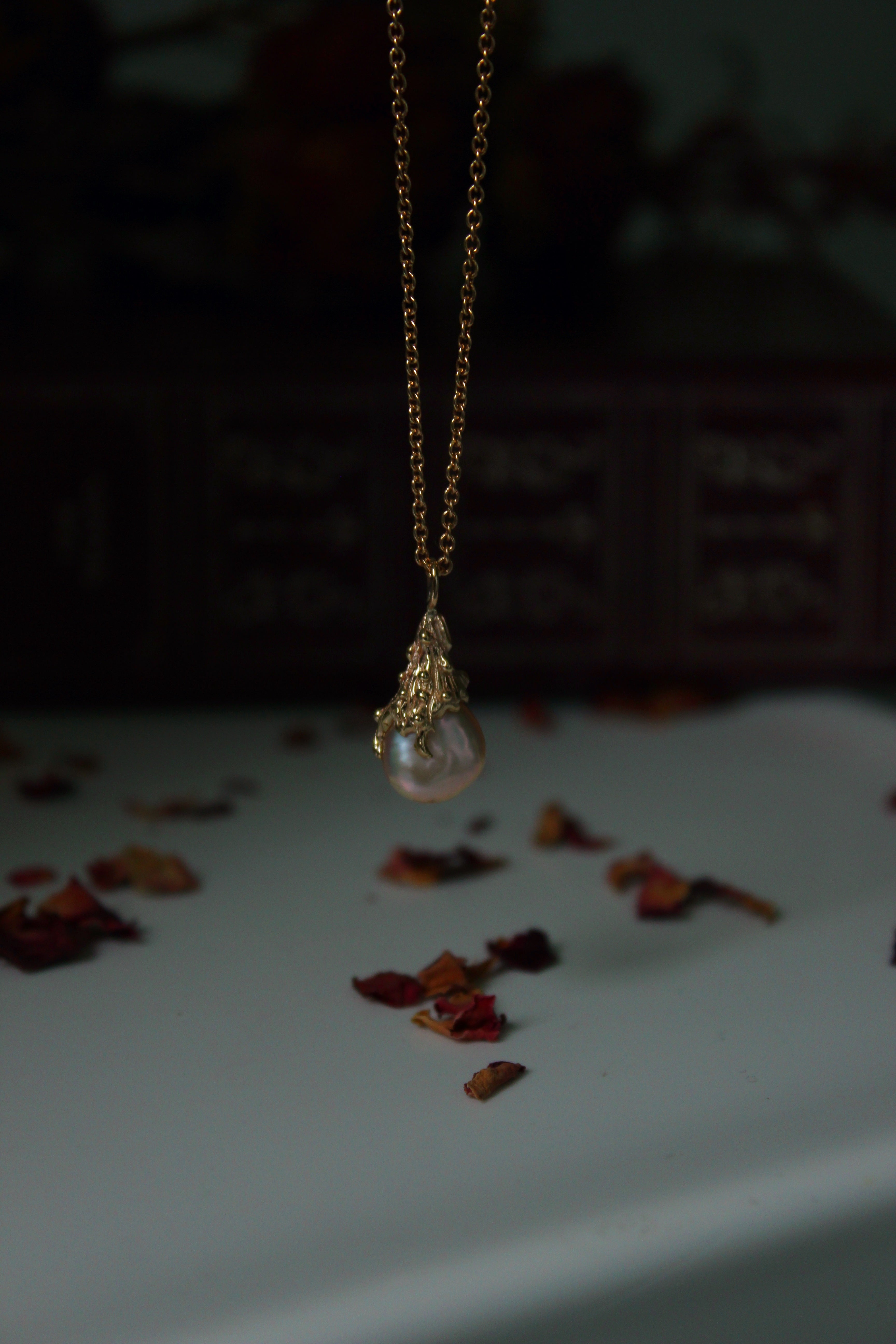 9ct gold Baroque Pearl Charm