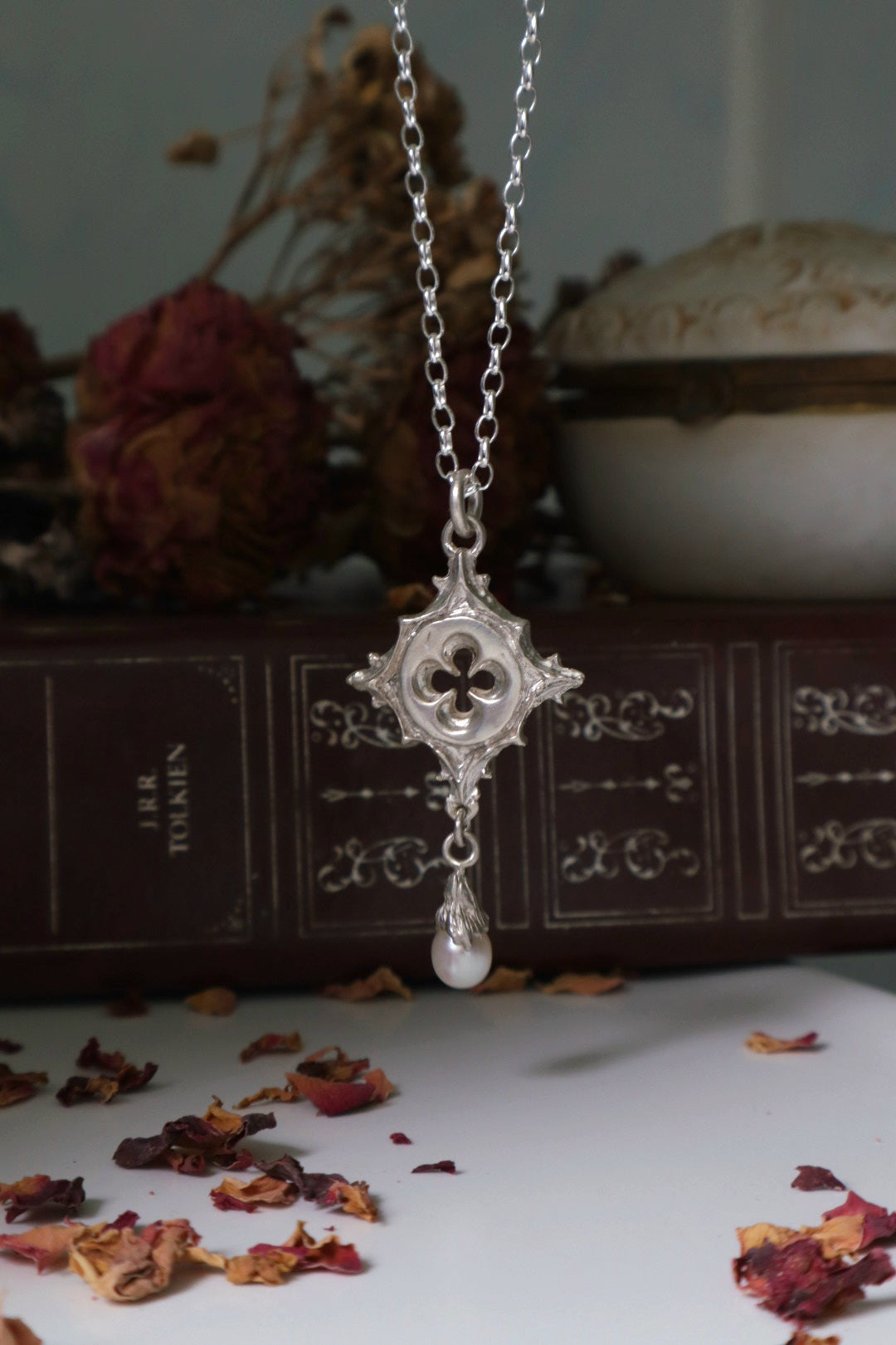 Tracery Pearl Pendant