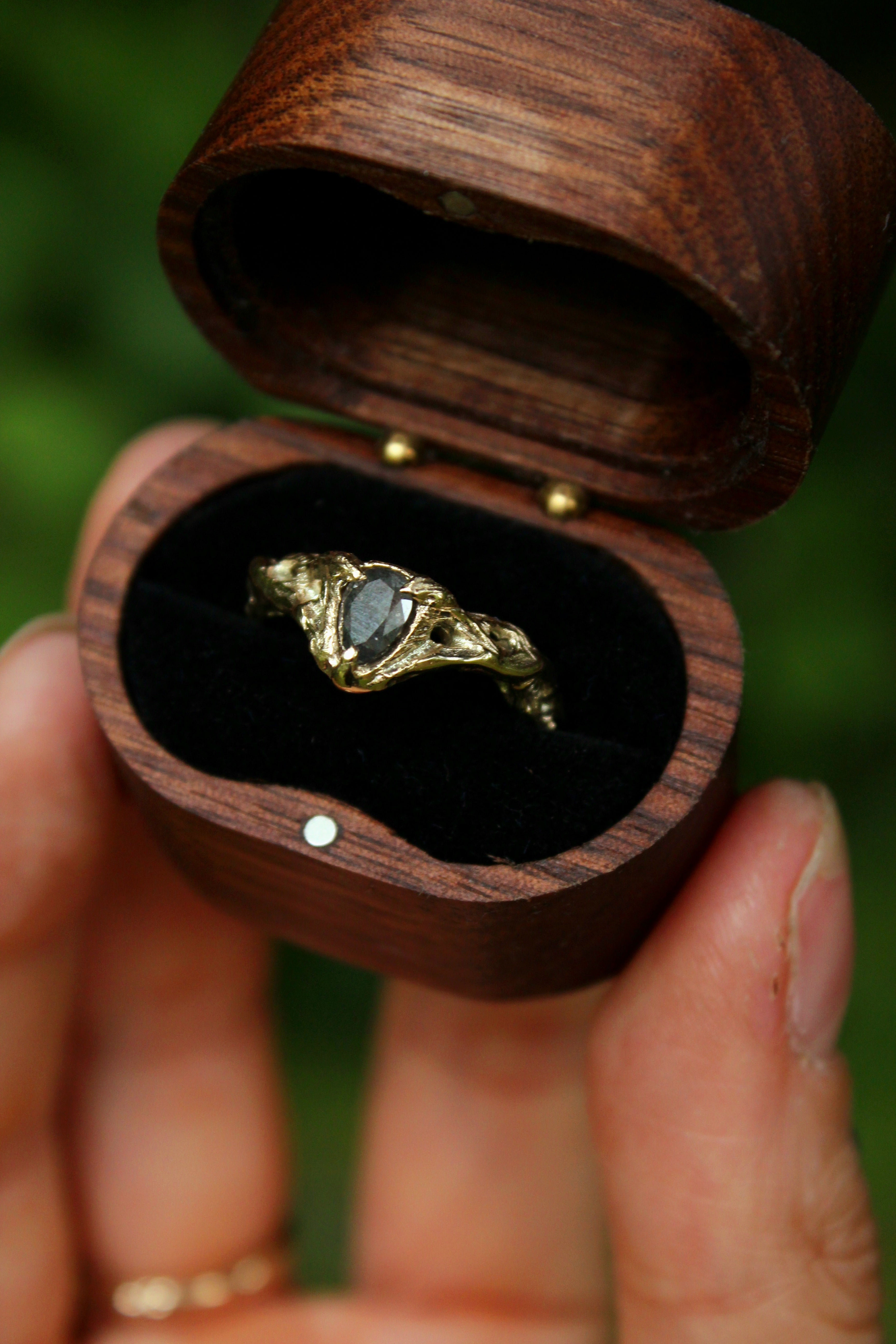 Dryad Fairy Crown Ring - 9ct gold with Salt & Pepper Diamond
