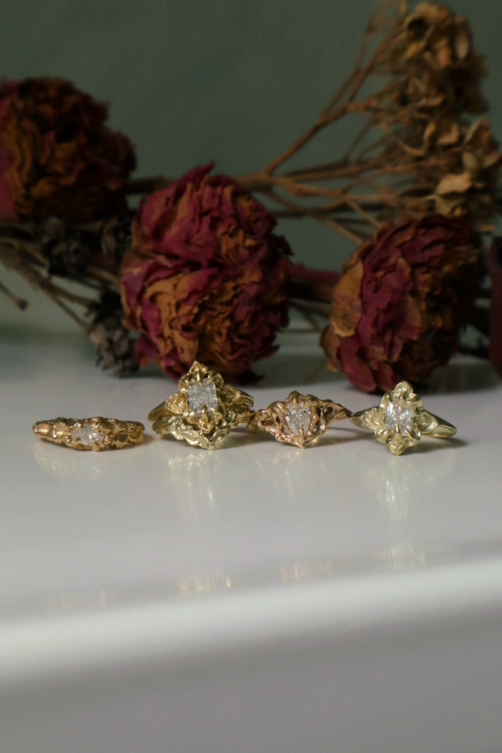 Nocturna Ring - 9ct Yellow Gold & Lab Diamond